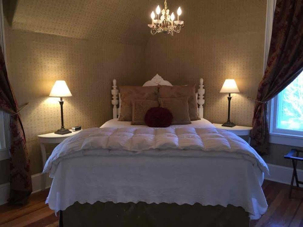 Mccloud River Bed And Breakfast Экстерьер фото